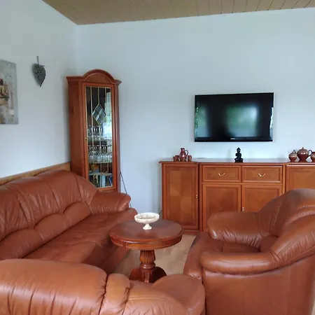 Neu! See-ferienwohnung 4 * Mohlau