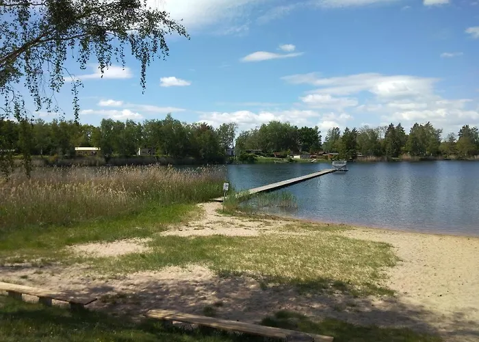 Neu! See-ferienwohnung 4 *